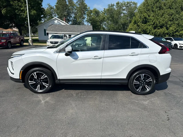 SEMINUEVOS MITSUBISHI Eclipse Cross a Estados en autogozo