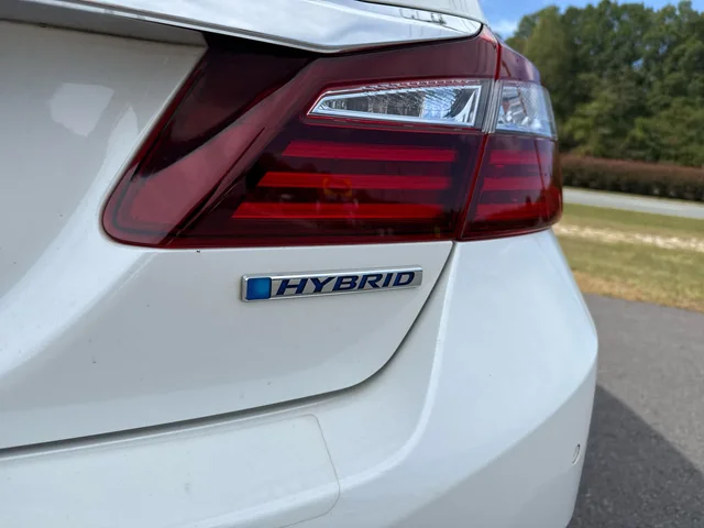 SEMINUEVOS HONDA Accord Hybrid at Matthews in Liberty Buick GMC