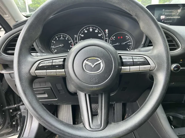 SEMINUEVOS MAZDA MAZDA3 at Mount Airy in Mount Airy Chrysler Dodge Jeep Ram Fiat