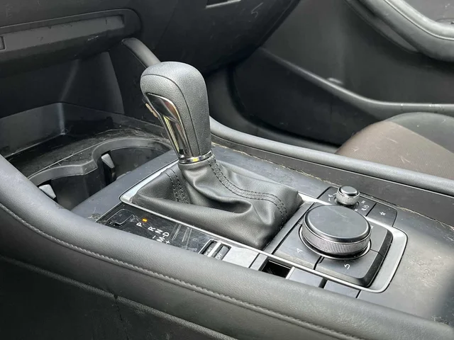SEMINUEVOS MAZDA MAZDA3 at Mount Airy in Mount Airy Chrysler Dodge Jeep Ram Fiat