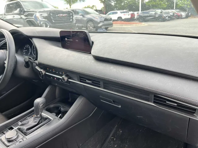 SEMINUEVOS MAZDA MAZDA3 at Mount Airy in Mount Airy Chrysler Dodge Jeep Ram Fiat
