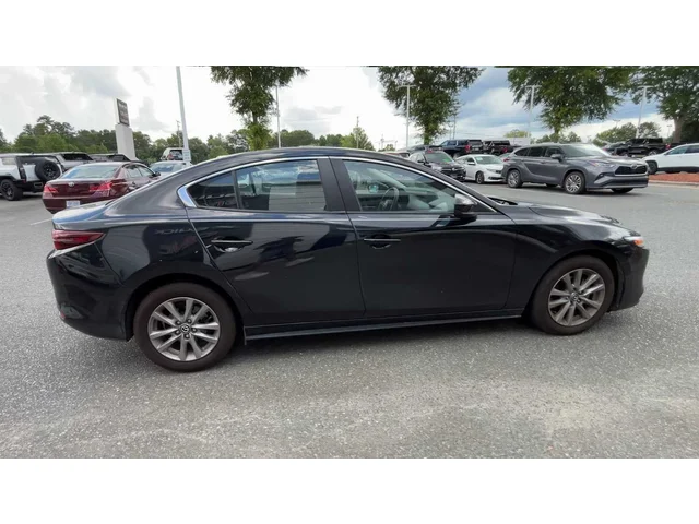 SEMINUEVOS MAZDA MAZDA3 at Mount Airy in Mount Airy Chrysler Dodge Jeep Ram Fiat