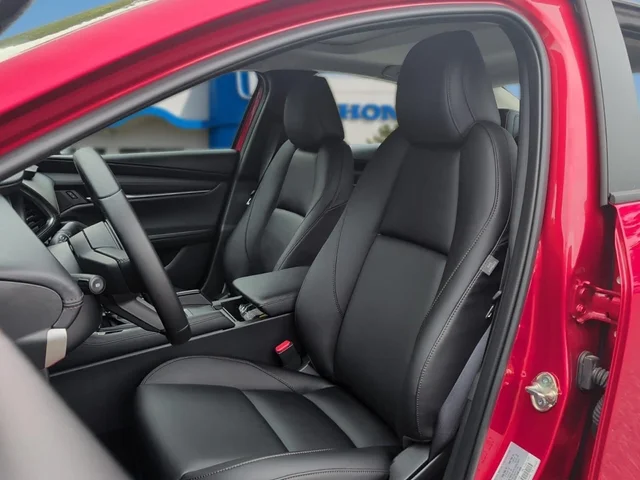 SEMINUEVOS MAZDA Mazda3 Sedan a Estados en autogozo