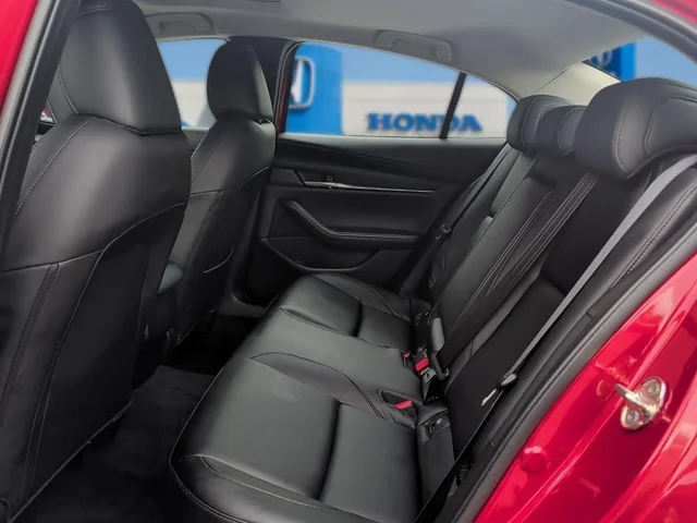 SEMINUEVOS MAZDA Mazda3 Sedan a Estados en autogozo