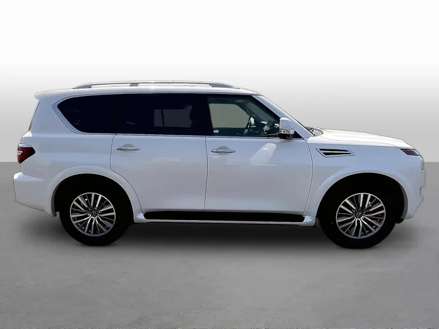 SEMINUEVOS NISSAN Armada a Estados en autogozo