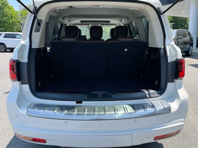SEMINUEVOS INFINITI QX80 at Matthews in Liberty Buick GMC