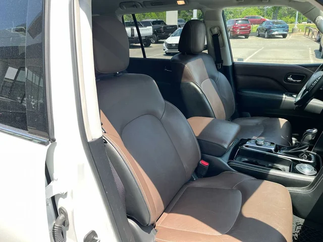 SEMINUEVOS INFINITI QX80 at Matthews in Liberty Buick GMC