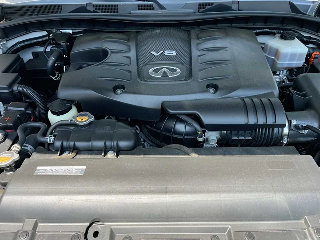 SEMINUEVOS INFINITI QX80 at Matthews in Liberty Buick GMC