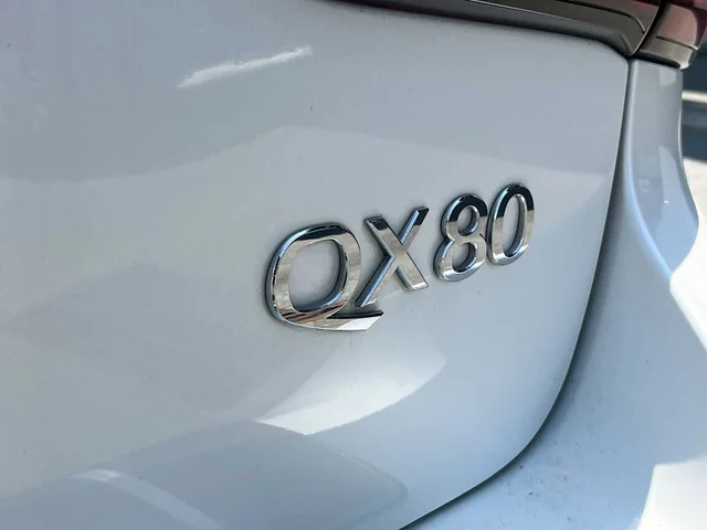 SEMINUEVOS INFINITI QX80 at Matthews in Liberty Buick GMC