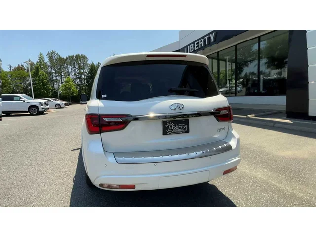 SEMINUEVOS INFINITI QX80 at Matthews in Liberty Buick GMC