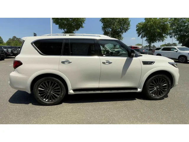 SEMINUEVOS INFINITI QX80 at Matthews in Liberty Buick GMC