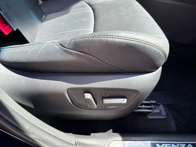 SEMINUEVOS TOYOTA Venza at Matthews in Liberty Buick GMC