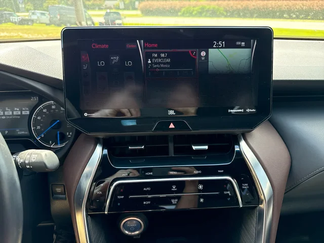 SEMINUEVOS TOYOTA Venza at Matthews in Liberty Buick GMC