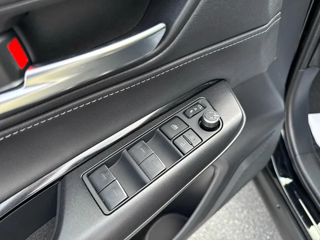 SEMINUEVOS TOYOTA Venza at Matthews in Liberty Buick GMC