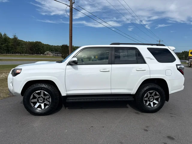 SEMINUEVOS TOYOTA 4Runner at Matthews in Liberty Buick GMC