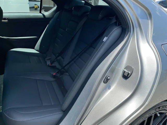SEMINUEVOS LEXUS IS at Matthews in Liberty Buick GMC