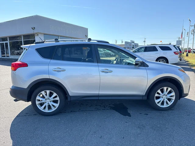 SEMINUEVOS TOYOTA RAV4 at Matthews in Liberty Buick GMC