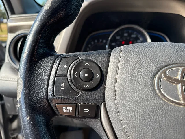 SEMINUEVOS TOYOTA RAV4 at Matthews in Liberty Buick GMC