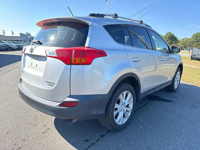 SEMINUEVOS TOYOTA RAV4 at Matthews in Liberty Buick GMC