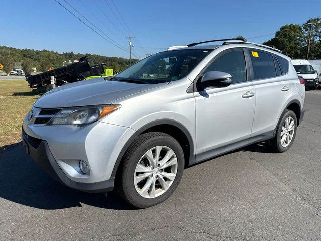 SEMINUEVOS TOYOTA RAV4 at Matthews in Liberty Buick GMC