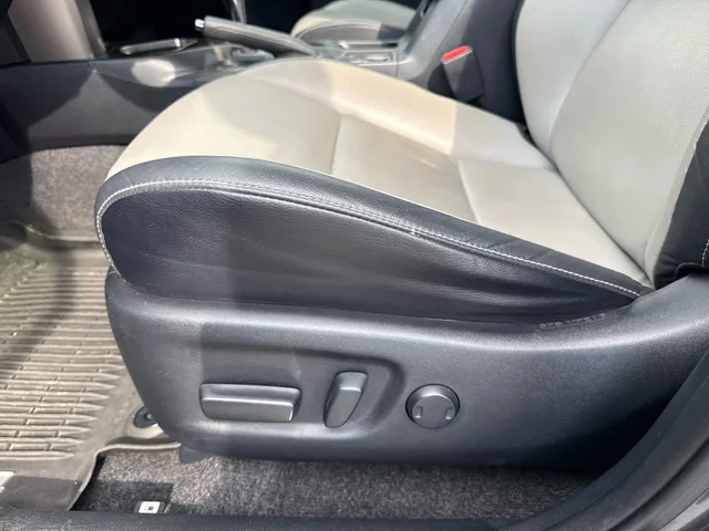 SEMINUEVOS TOYOTA RAV4 at Matthews in Liberty Buick GMC