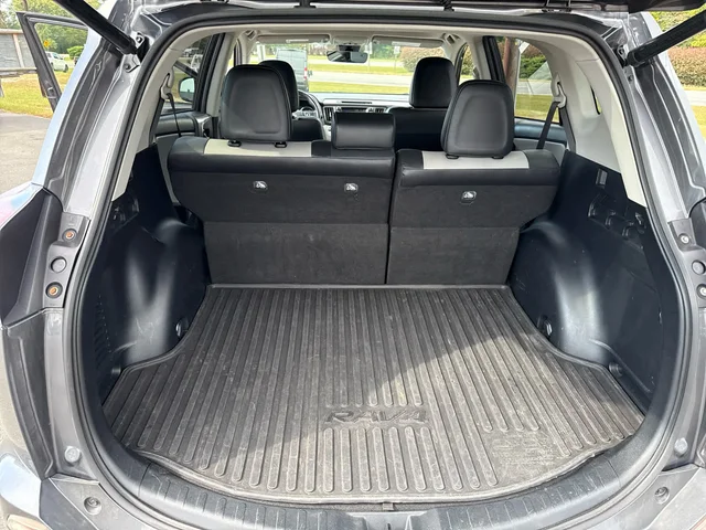 SEMINUEVOS TOYOTA RAV4 at Matthews in Liberty Buick GMC