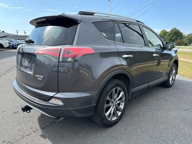SEMINUEVOS TOYOTA RAV4 at Matthews in Liberty Buick GMC