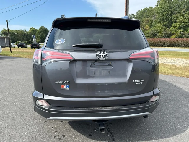 SEMINUEVOS TOYOTA RAV4 at Matthews in Liberty Buick GMC
