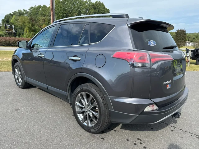 SEMINUEVOS TOYOTA RAV4 at Matthews in Liberty Buick GMC