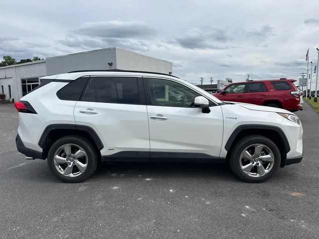 SEMINUEVOS TOYOTA RAV4 at Matthews in Liberty Buick GMC