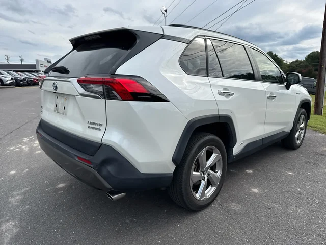 SEMINUEVOS TOYOTA RAV4 at Matthews in Liberty Buick GMC