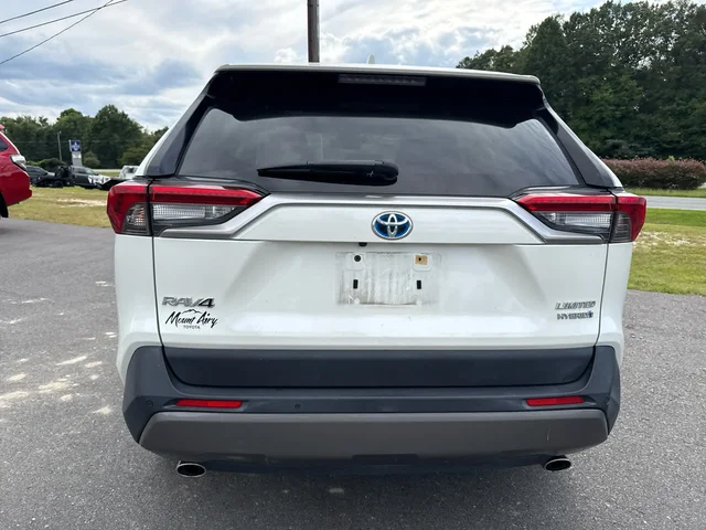 SEMINUEVOS TOYOTA RAV4 at Matthews in Liberty Buick GMC