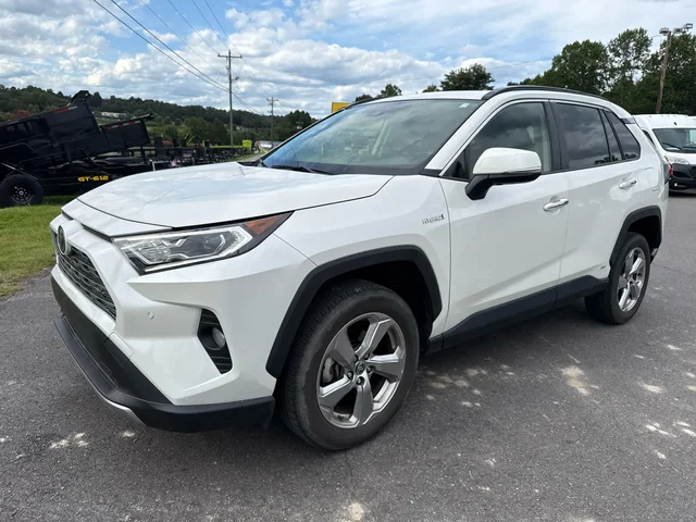 SEMINUEVOS TOYOTA RAV4 at Matthews in Liberty Buick GMC