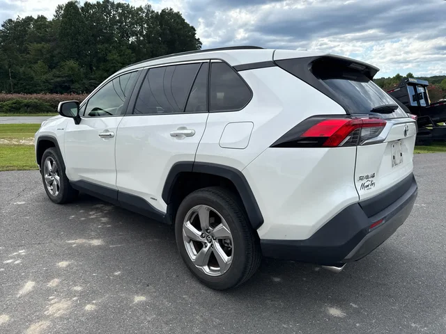 SEMINUEVOS TOYOTA RAV4 at Matthews in Liberty Buick GMC