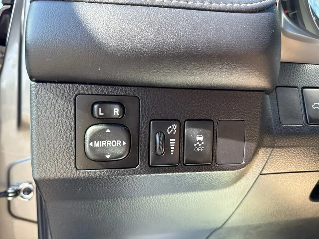 SEMINUEVOS TOYOTA RAV4 at Matthews in Liberty Buick GMC