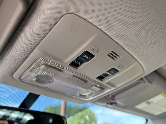 SEMINUEVOS TOYOTA RAV4 at Matthews in Liberty Buick GMC