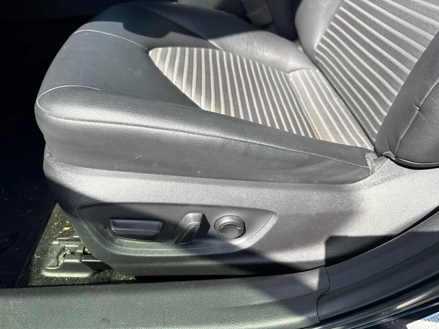 SEMINUEVOS TOYOTA Camry at Matthews in Liberty Buick GMC