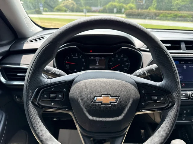 SEMINUEVOS CHEVROLET TrailBlazer at Matthews in Liberty Buick GMC