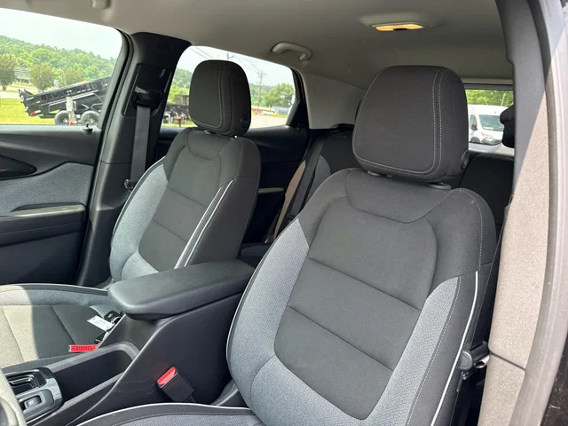 SEMINUEVOS CHEVROLET TrailBlazer at Matthews in Liberty Buick GMC