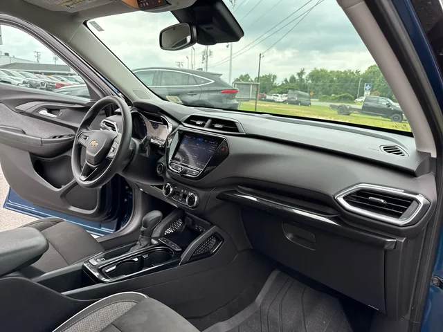 SEMINUEVOS CHEVROLET TrailBlazer at Matthews in Liberty Buick GMC