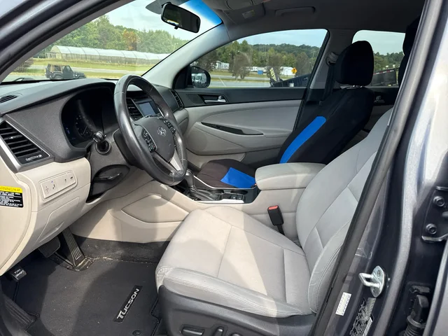 SEMINUEVOS HYUNDAI Tucson at Matthews in Liberty Buick GMC