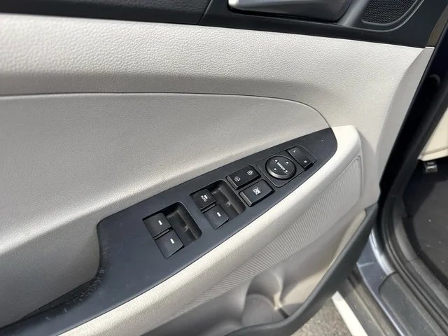 SEMINUEVOS HYUNDAI Tucson at Matthews in Liberty Buick GMC
