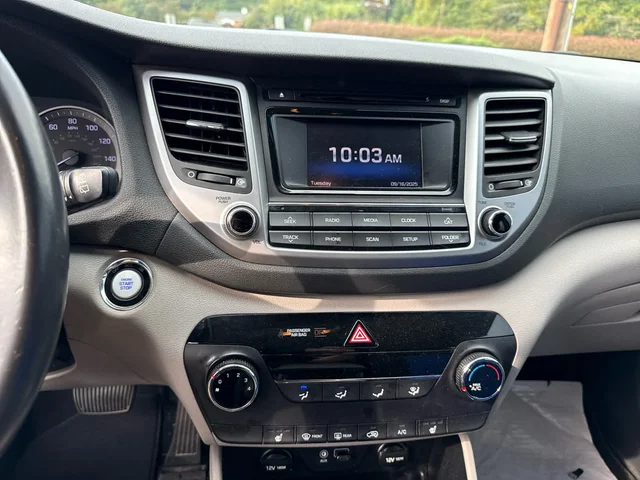 SEMINUEVOS HYUNDAI Tucson at Matthews in Liberty Buick GMC