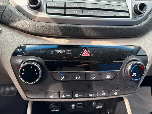 SEMINUEVOS HYUNDAI Tucson at Matthews in Liberty Buick GMC