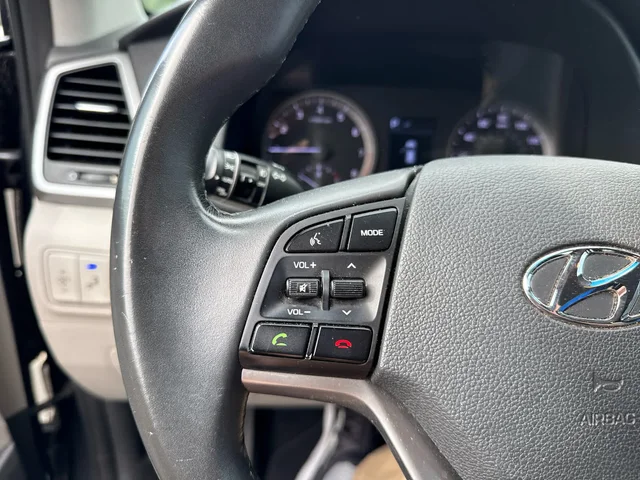 SEMINUEVOS HYUNDAI Tucson at Matthews in Liberty Buick GMC
