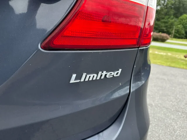 SEMINUEVOS HYUNDAI Santa Fe at Mount Airy in Mount Airy Chrysler Dodge Jeep Ram Fiat