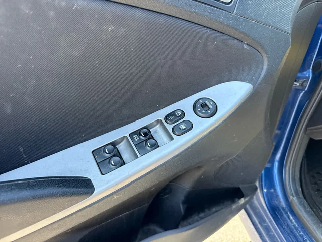 SEMINUEVOS HYUNDAI Accent at Matthews in Liberty Buick GMC