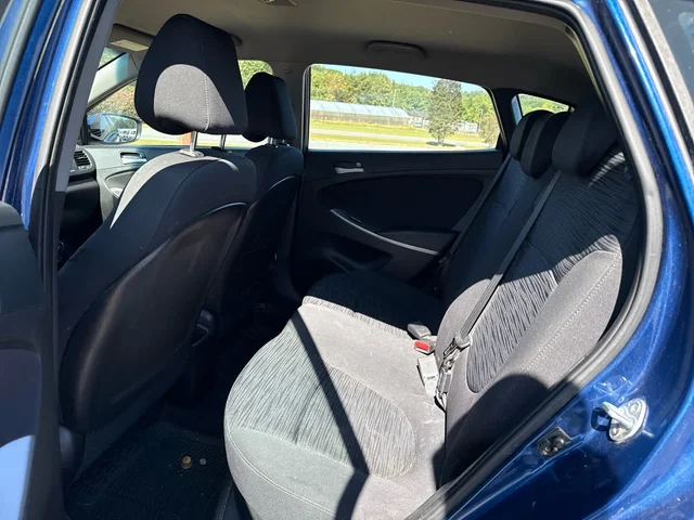 SEMINUEVOS HYUNDAI Accent at Matthews in Liberty Buick GMC