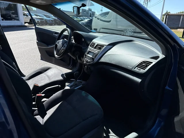 SEMINUEVOS HYUNDAI Accent at Matthews in Liberty Buick GMC