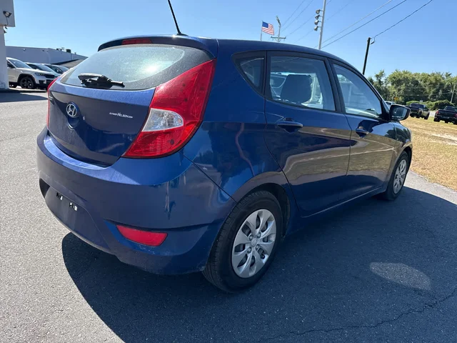 SEMINUEVOS HYUNDAI Accent at Matthews in Liberty Buick GMC